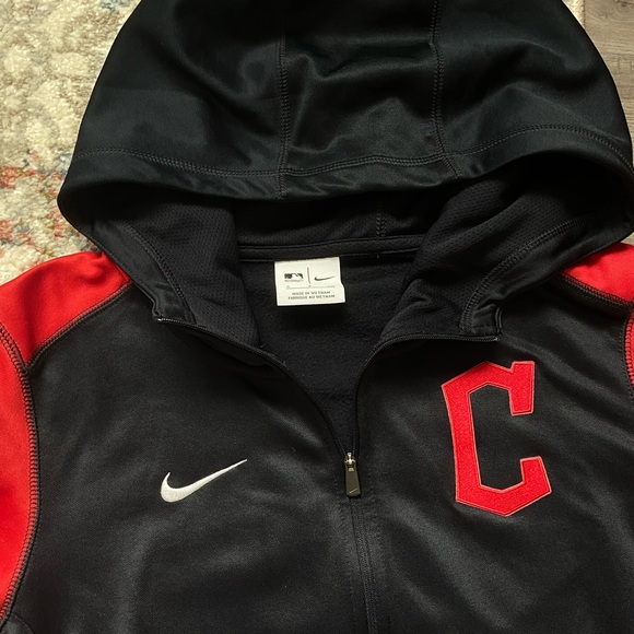 Nike MLB Women’s Dri Fit Cleveland Guardians Full Zip Hoodie - Picture 2 of 4